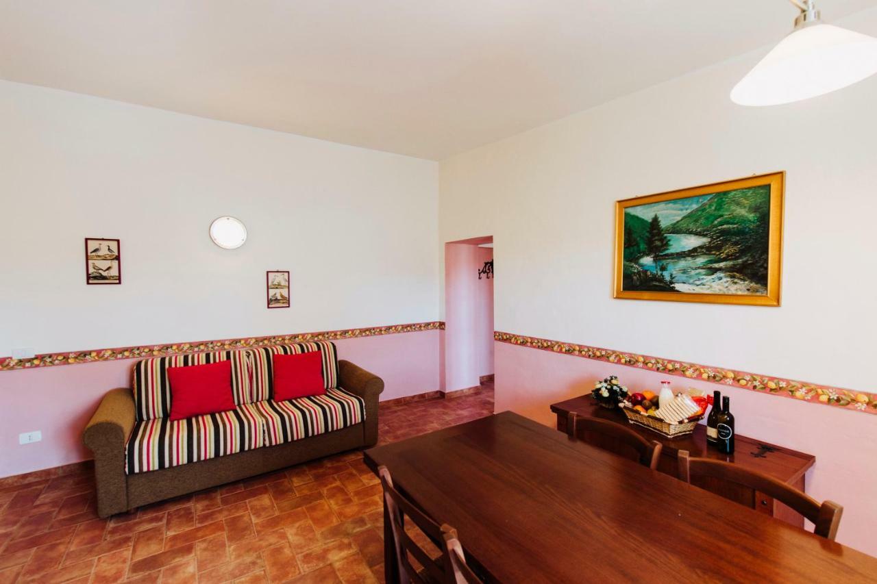 Casale Al Lago Con Piscina E Sauna Corbara  Exteriör bild